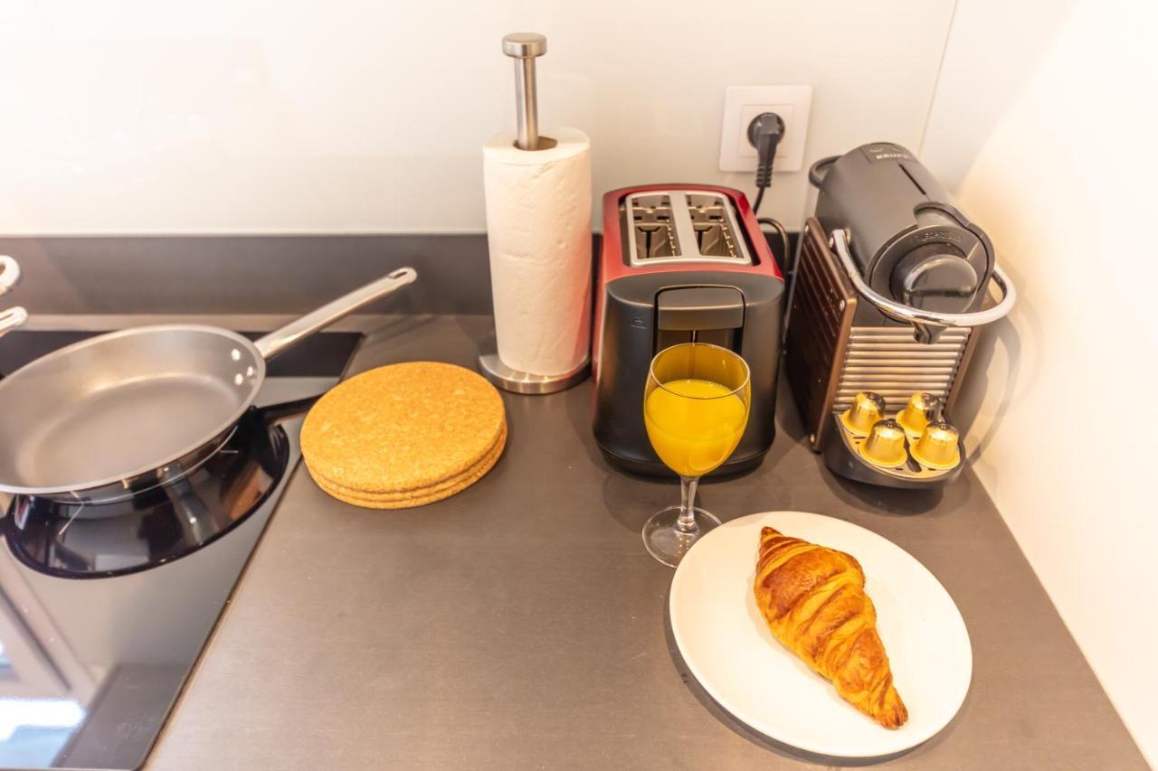Enjoy The Traditional Parisian Life Apartment ภายนอก รูปภาพ